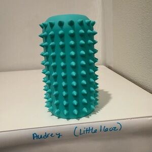 BKR Audrey Little Spike Sleeve